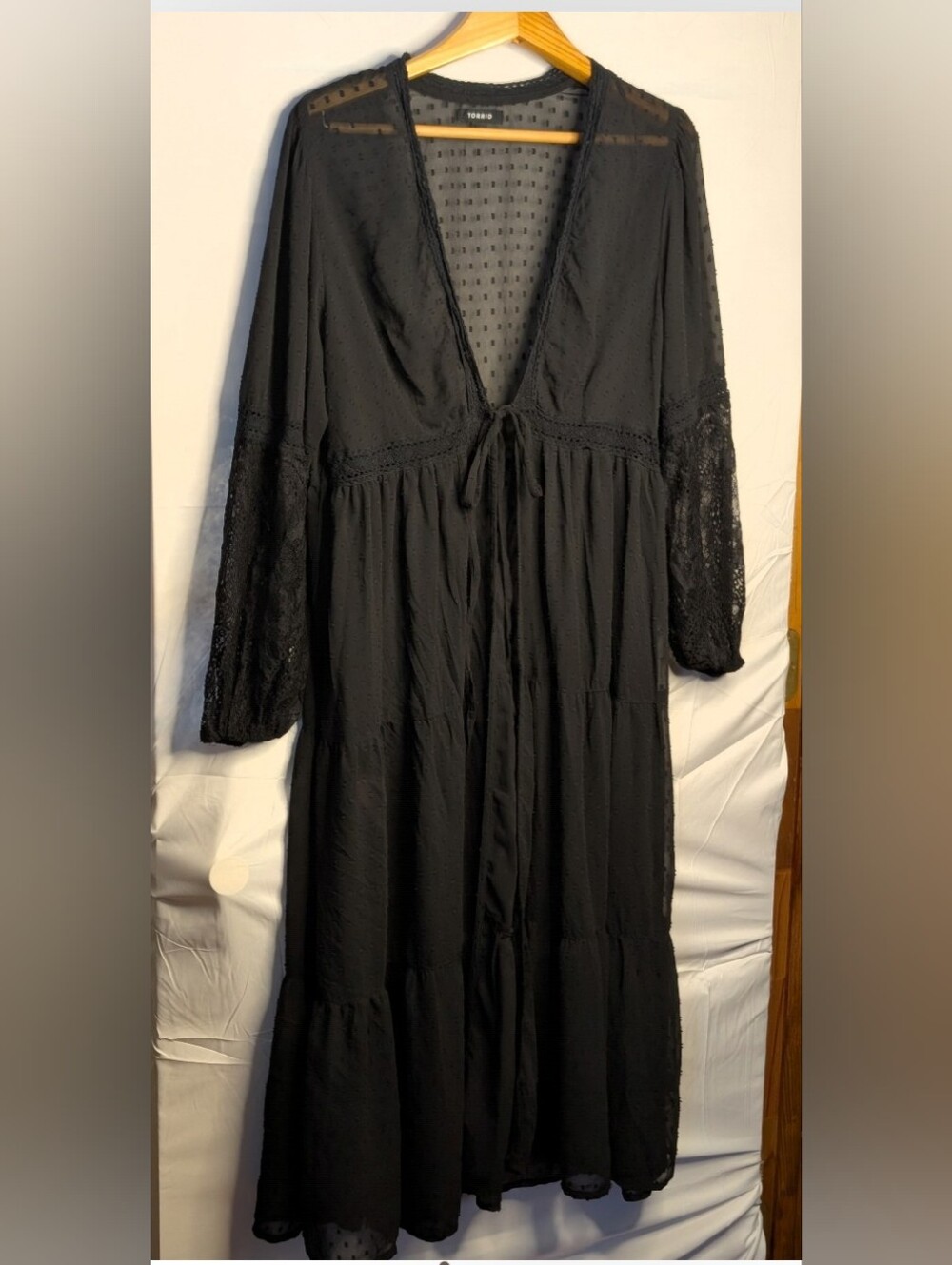 Torrid Black Swiss Dot Lace Bell Sleeve Maxi Duster Kimono Size 1